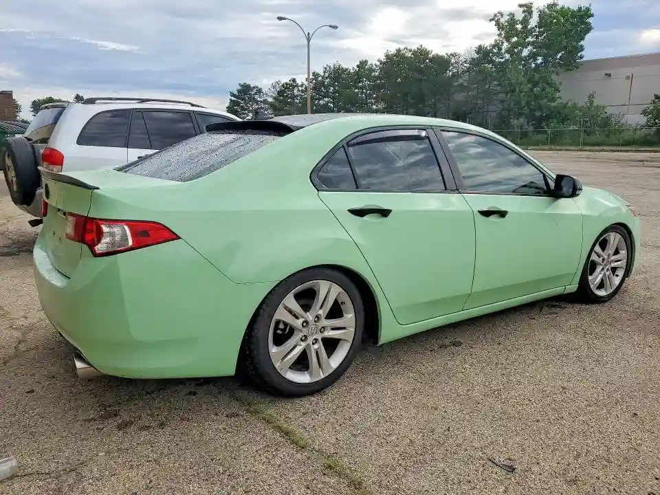 JH4CU4F4XAC001318 2010 ACURA TSX-2