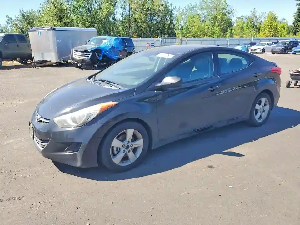 5NPDH4AE0DH349650 2013 HYUNDAI ELANTRA-0