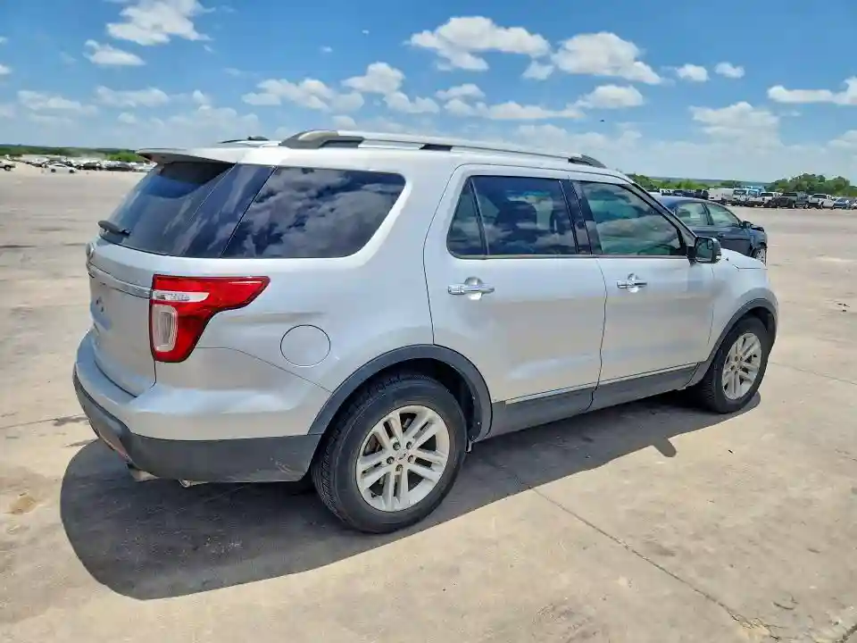 1FMHK7D80BGA31664 2011 FORD EXPLORER-2