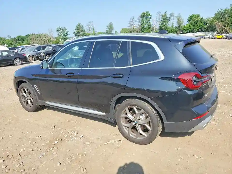 5UX53DP03N9L40979 2022 BMW X3-1