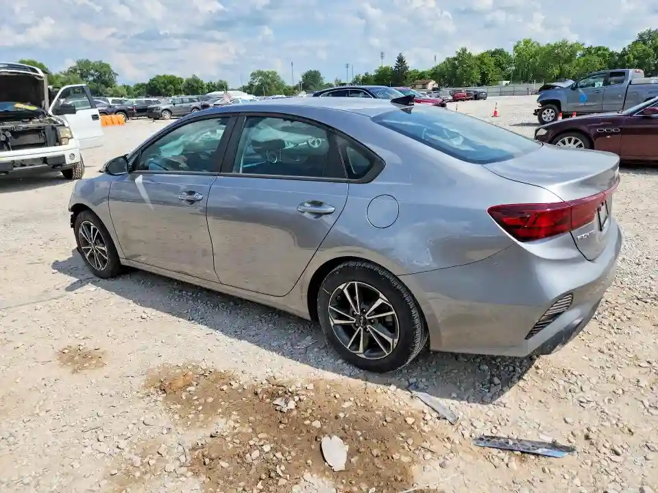 3KPF24AD5PE653664 2023 KIA FORTE LXS-1