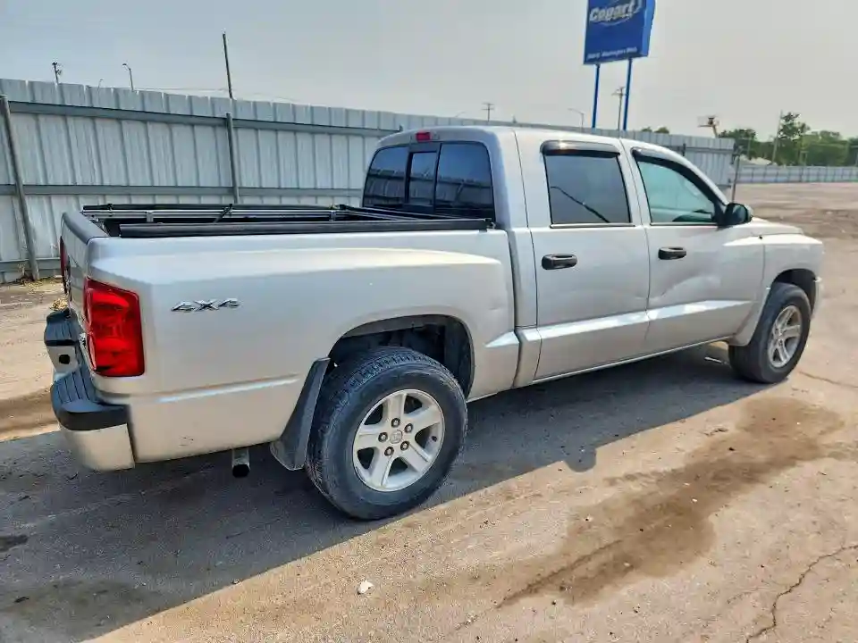 1D7RW3GK3BS596376 2011 DODGE DAKOTA-2
