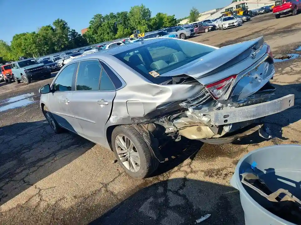 4T1BF1FK2FU909182 2015 TOYOTA CAMRY-1