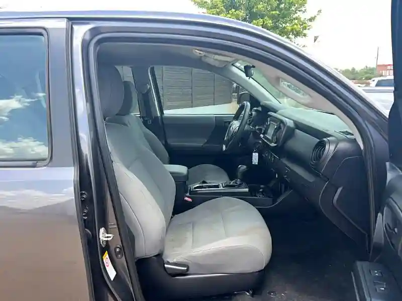 5TFAX5GN7JX104508 2018 TOYOTA TACOMA-4