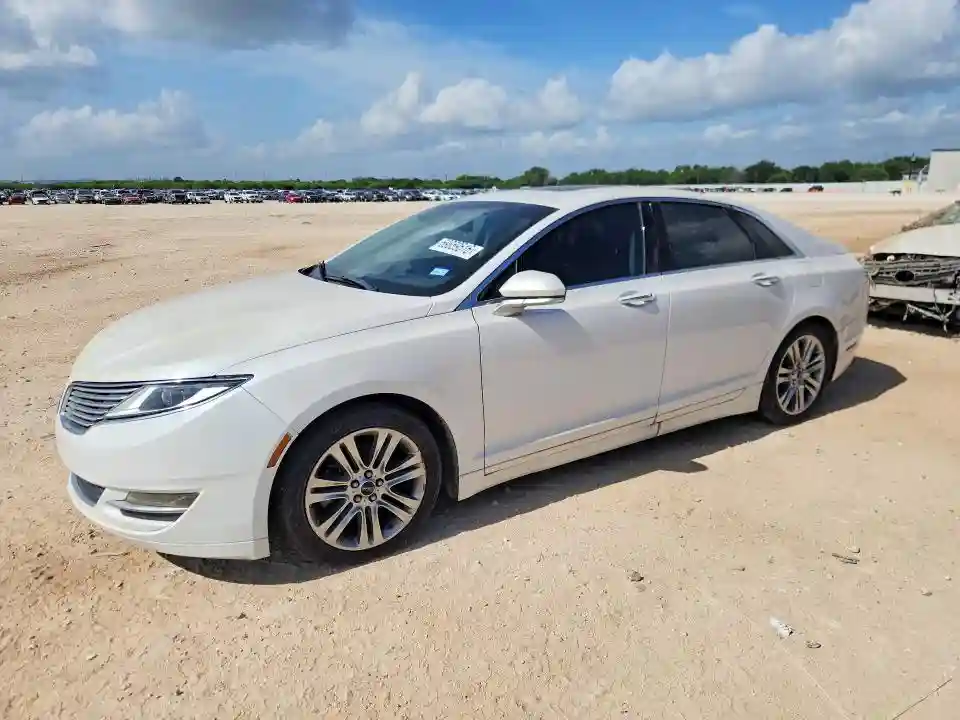 3LN6L2GK7DR825152 2013 LINCOLN MKZ-0