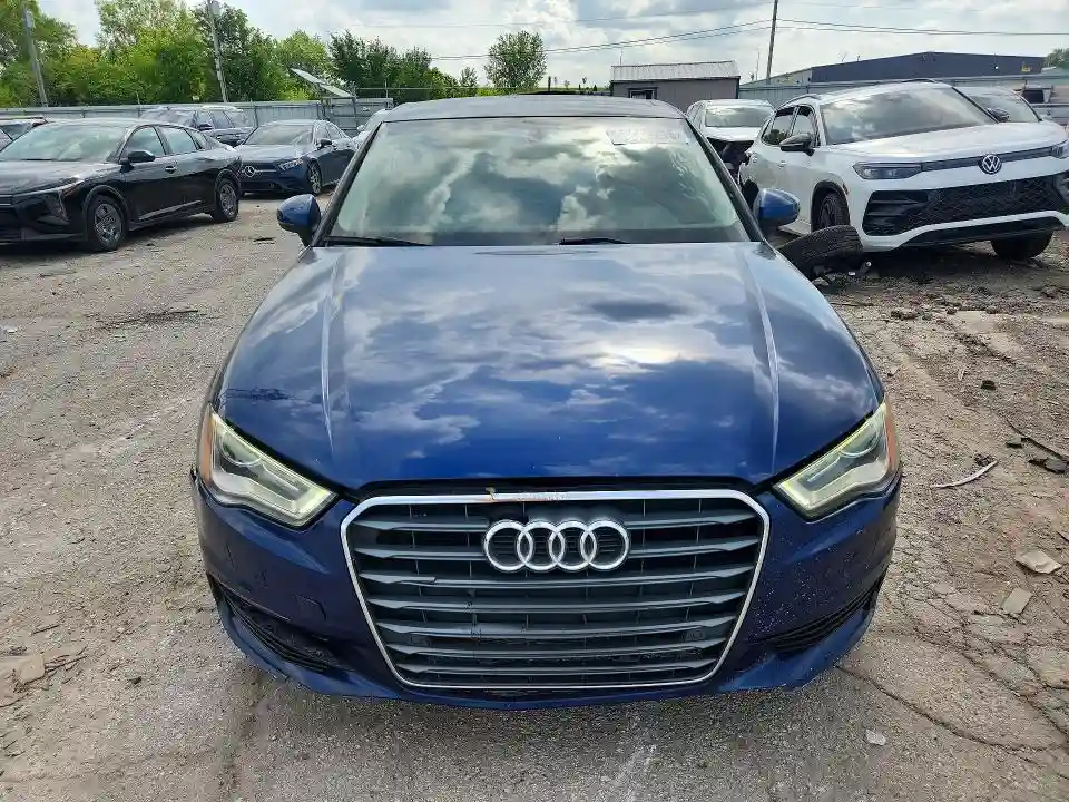 WAUCJGFFXF1038673 2015 AUDI A3-4