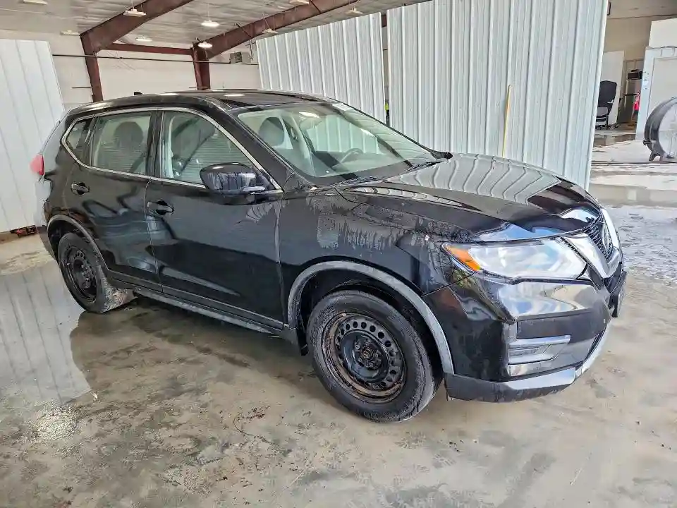 KNMAT2MV4JP599507 2018 NISSAN ROGUE-3