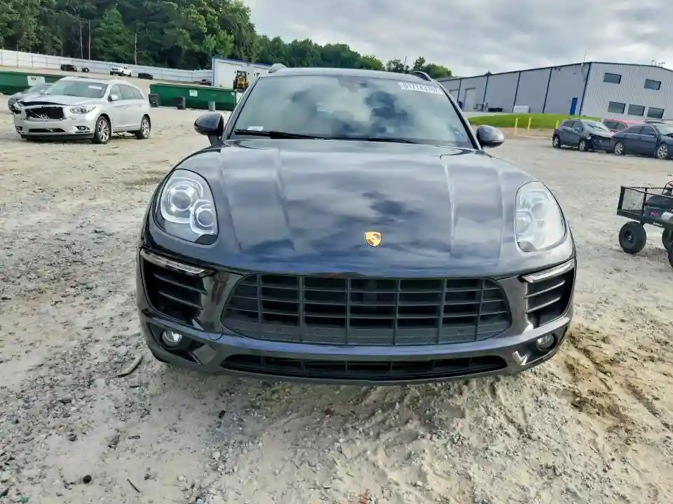WP1AA2A52HLB02397 2017 PORSCHE MACAN-4