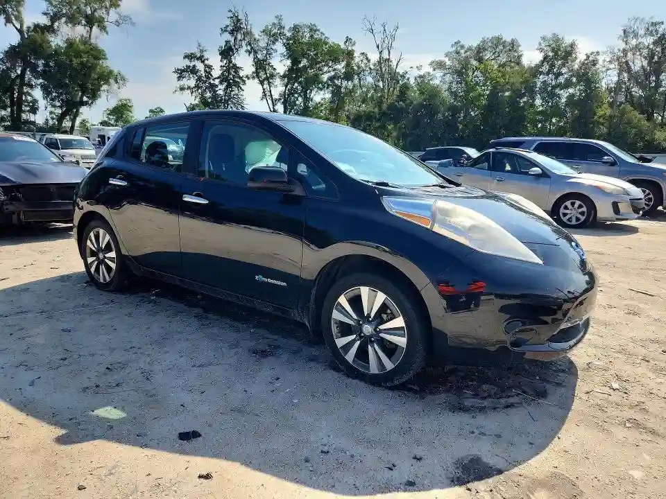 1N4AZ0CPXFC330826 2015 NISSAN LEAF-3