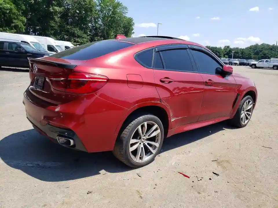 5UXKU2C54J0X49593 2018 BMW X6-2