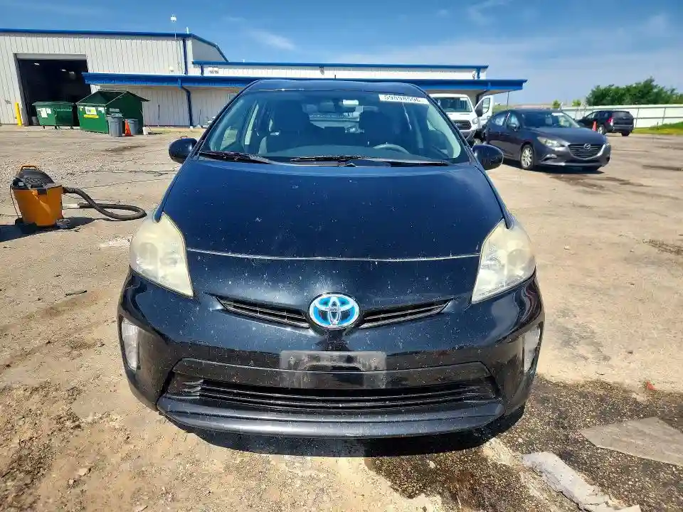 JTDKN3DU0E1769107 2014 TOYOTA PRIUS-4