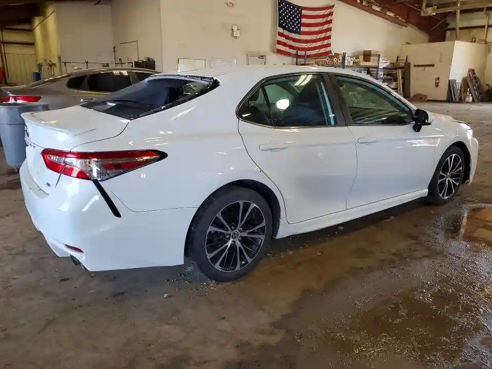 4T1G11AK6LU357872 2020 TOYOTA CAMRY-2