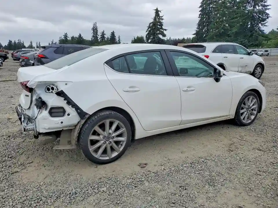 3MZBN1V78HM104697 2017 MAZDA 3-2