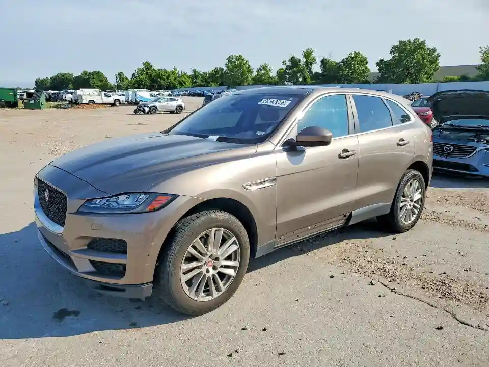 SADCK2BV1HA895844 2017 JAGUAR F-PACE-0