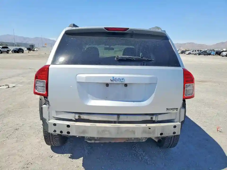 1J4NF1FB4BD278425 2011 JEEP COMPASS-5