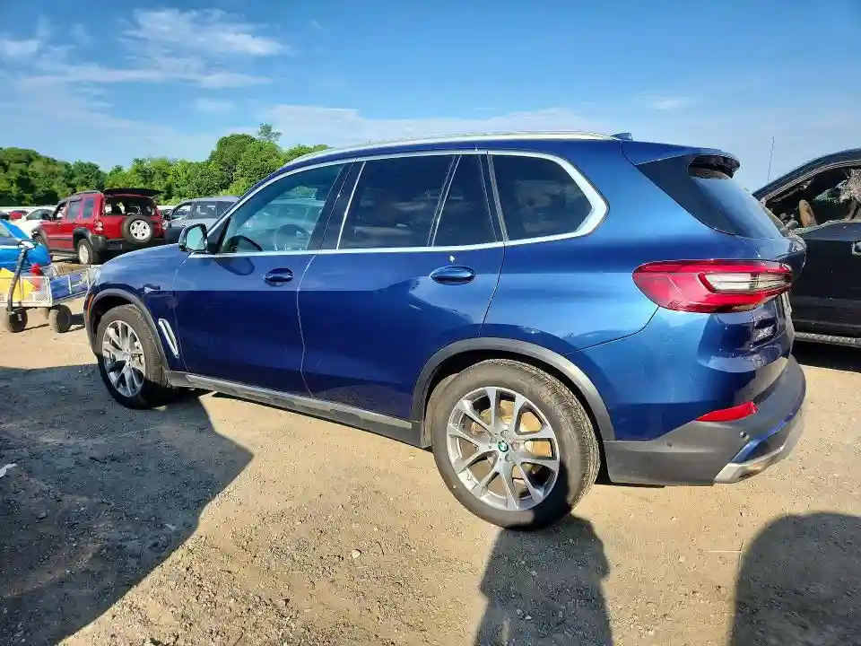 5UXCR6C50KLL39676 2019 BMW X5-1