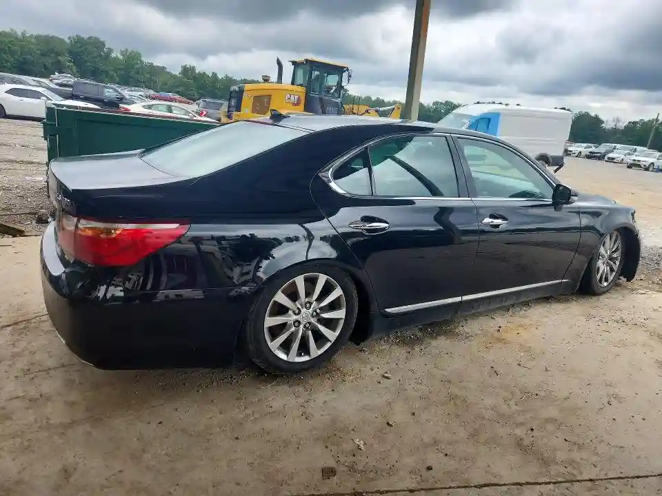 JTHCL5EF6A5005771 2010 LEXUS LS460-2