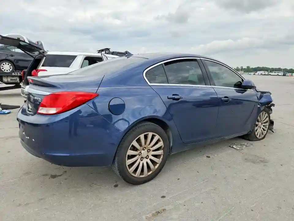 W04GN5EC9B1006211 2011 BUICK REGAL-2