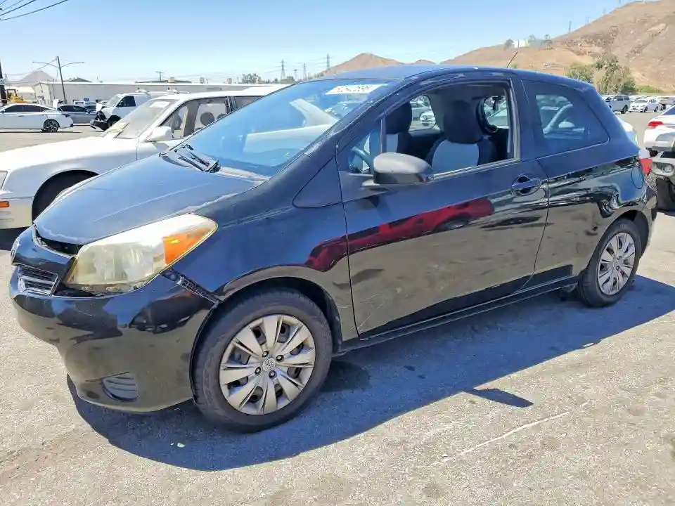 JTDJTUD32CD505266 2012 TOYOTA YARIS 3-DO-0