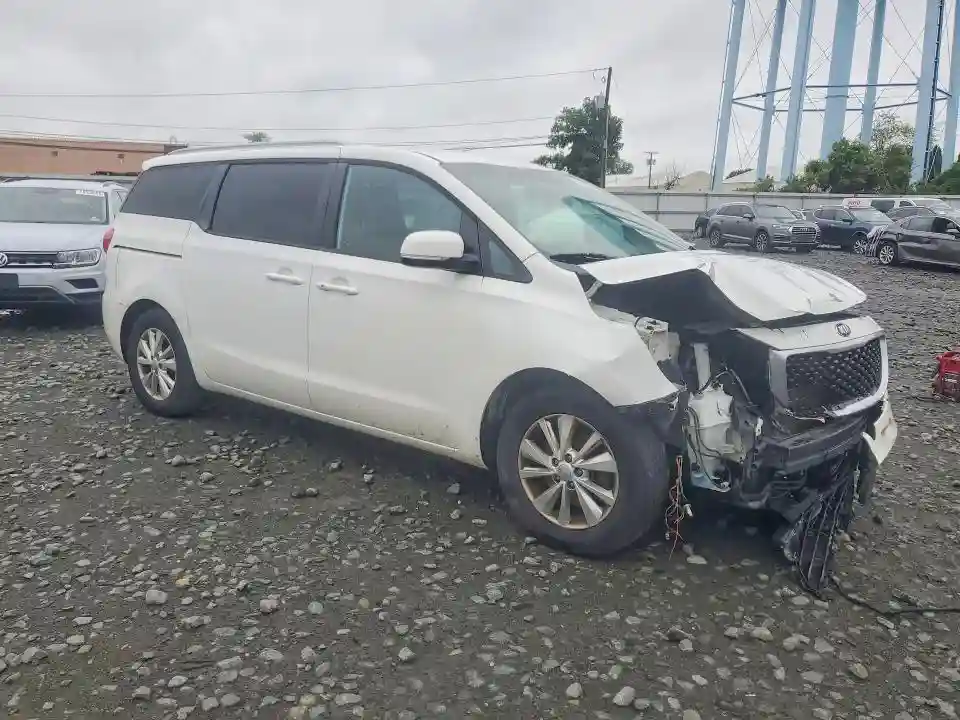KNDMB5C12H6325948 2017 KIA SEDONA-3