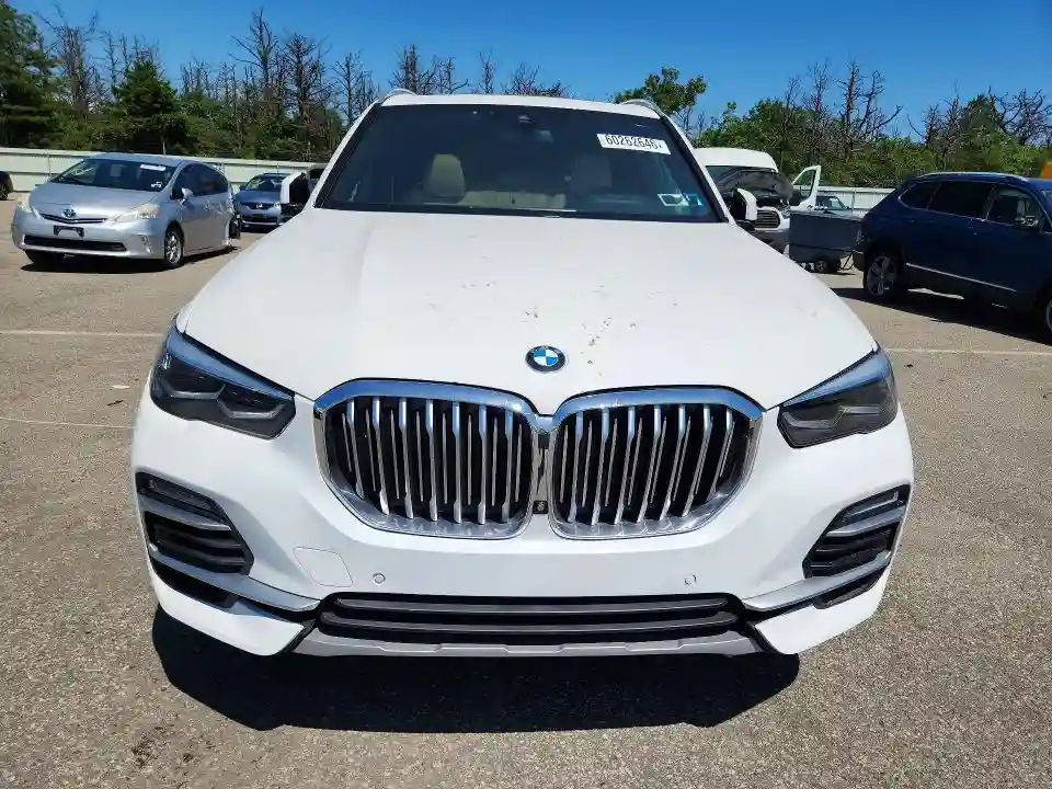 5UXCR6C5XKLL25266 2019 BMW X5-4