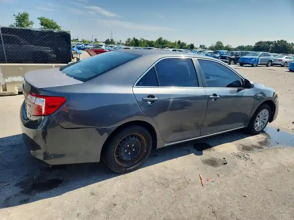 4T1BD1FK9DU092571 2013 TOYOTA CAMRY SOLA-2