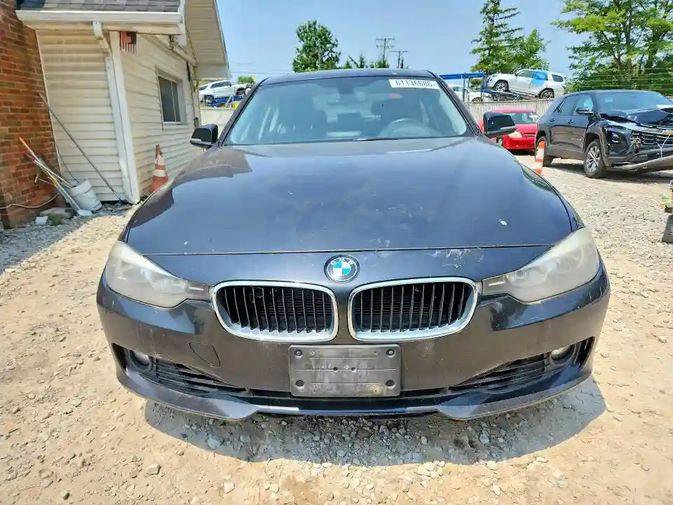 WBA3B3C53DF541026 2013 BMW 3 SERIES-4