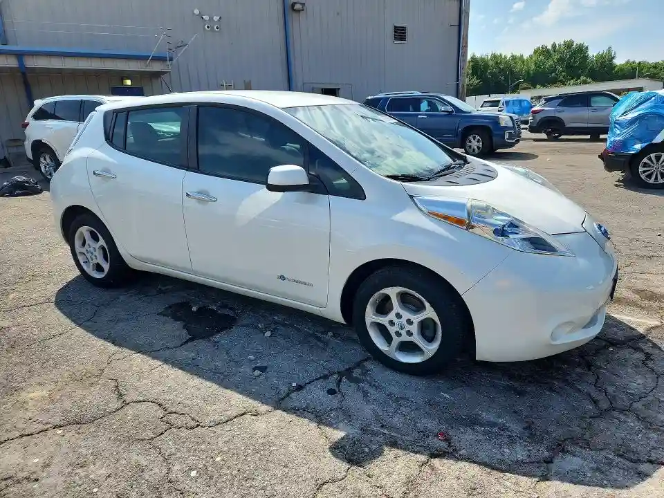 1N4AZ0CP0DC425411 2013 NISSAN LEAF-3