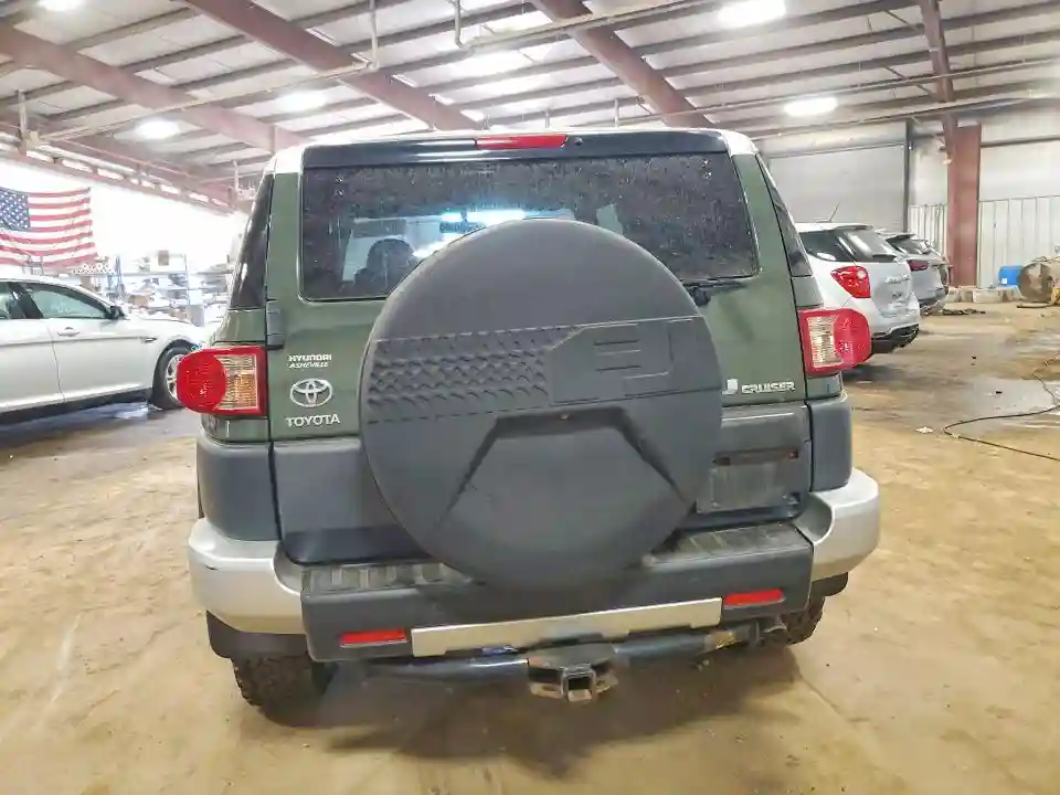 JTEBU4BFXAK093438 2010 TOYOTA FJ CRUISER-5