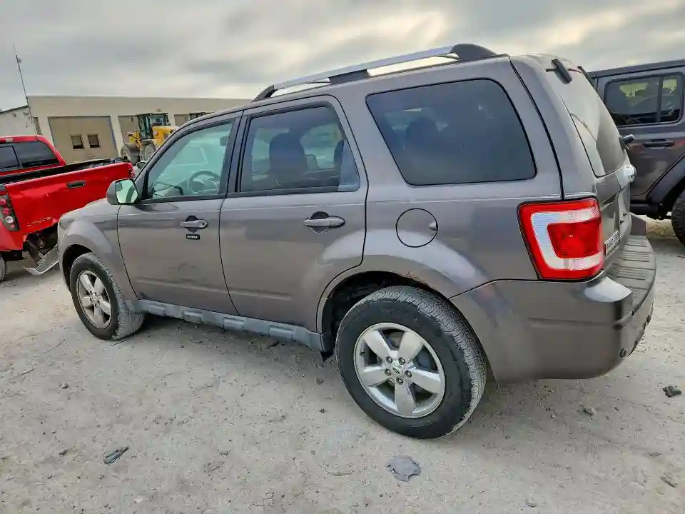 1FMCU9EG4AKB93847 2010 FORD ESCAPE-1