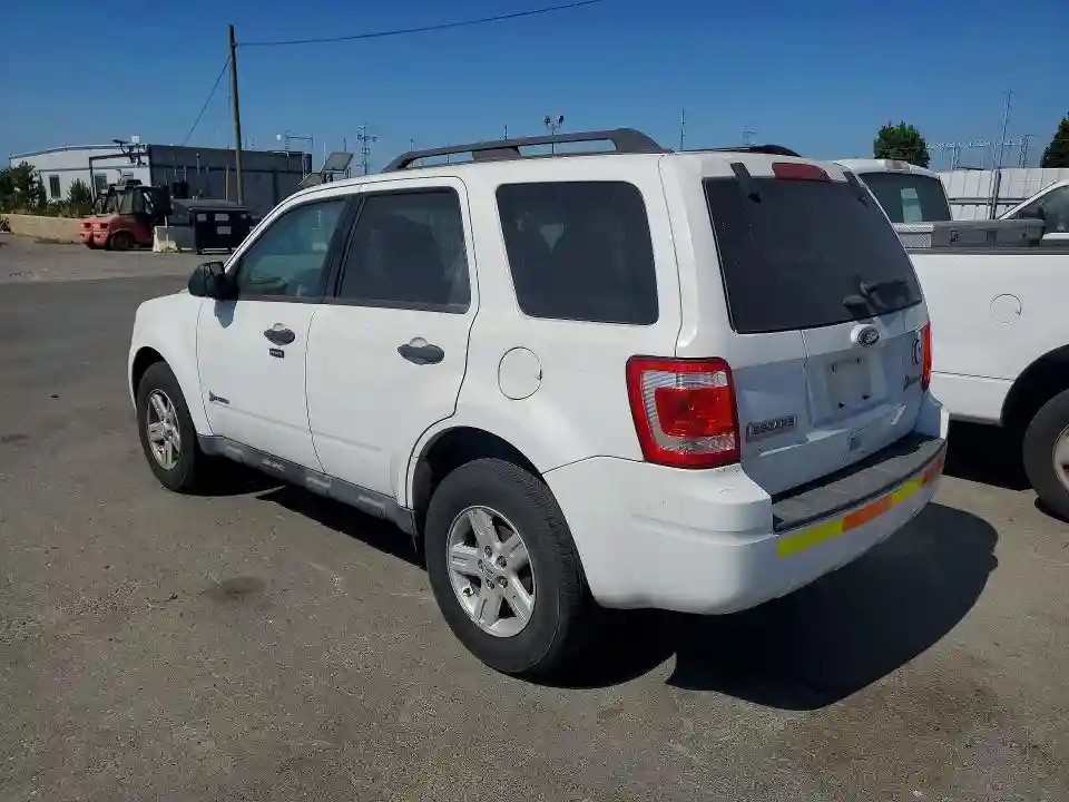 1FMCU5K34BKB48855 2011 FORD ESCAPE-1