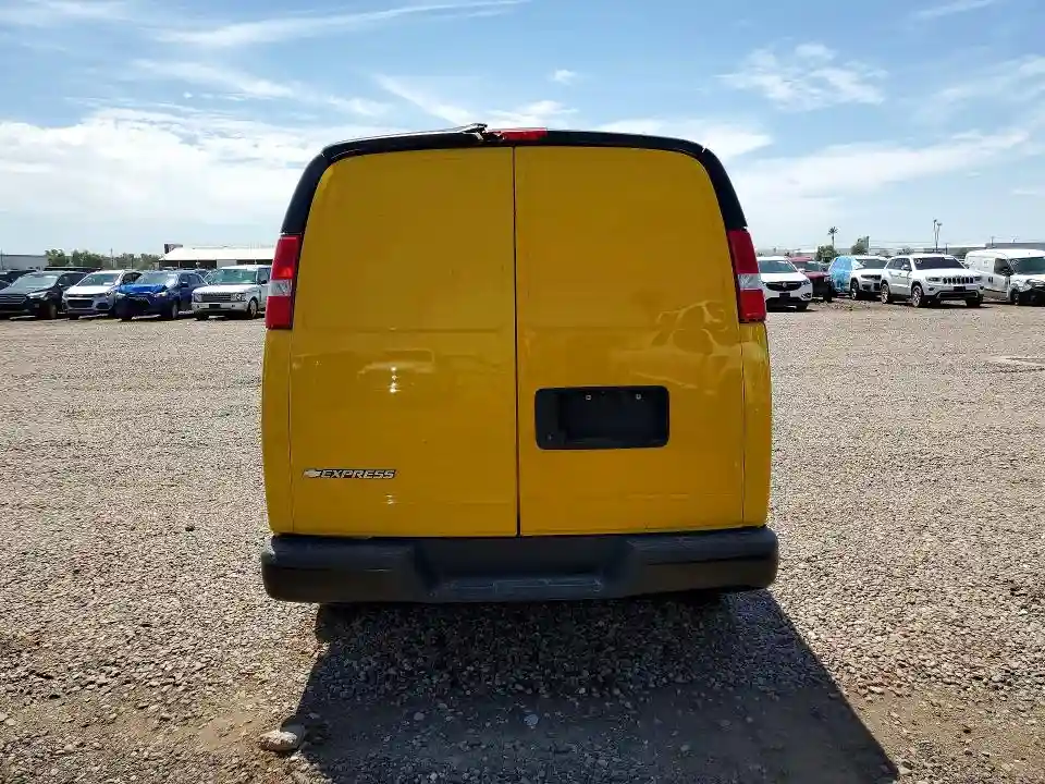 1GCWGAFP7M1172400 2021 CHEVROLET EXPRESS-5