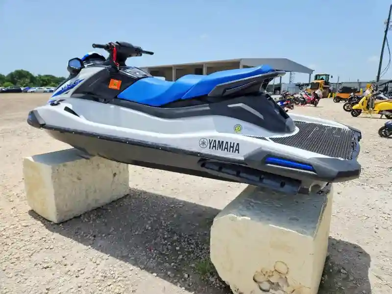 YAMA2296D424 2024 YAM VX LIMITED-2