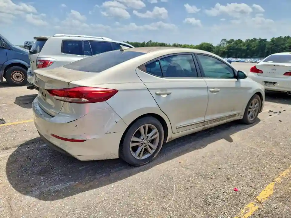 5NPD84LF1HH160811 2017 HYUNDAI ELANTRA-2