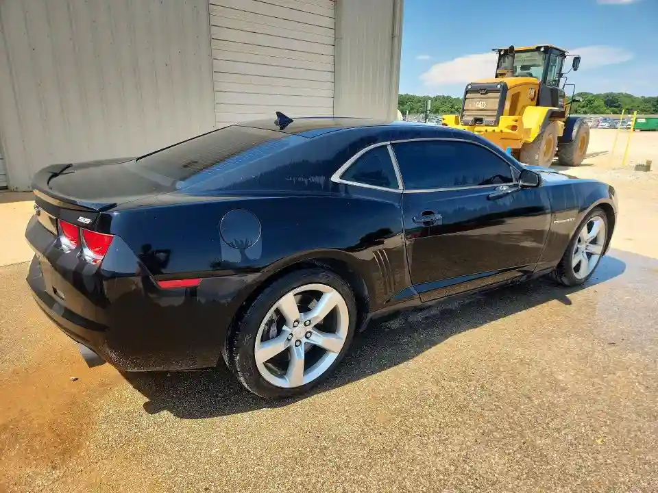 2G1FJ1EJ6B9140960 2011 CHEVROLET CAMARO-2
