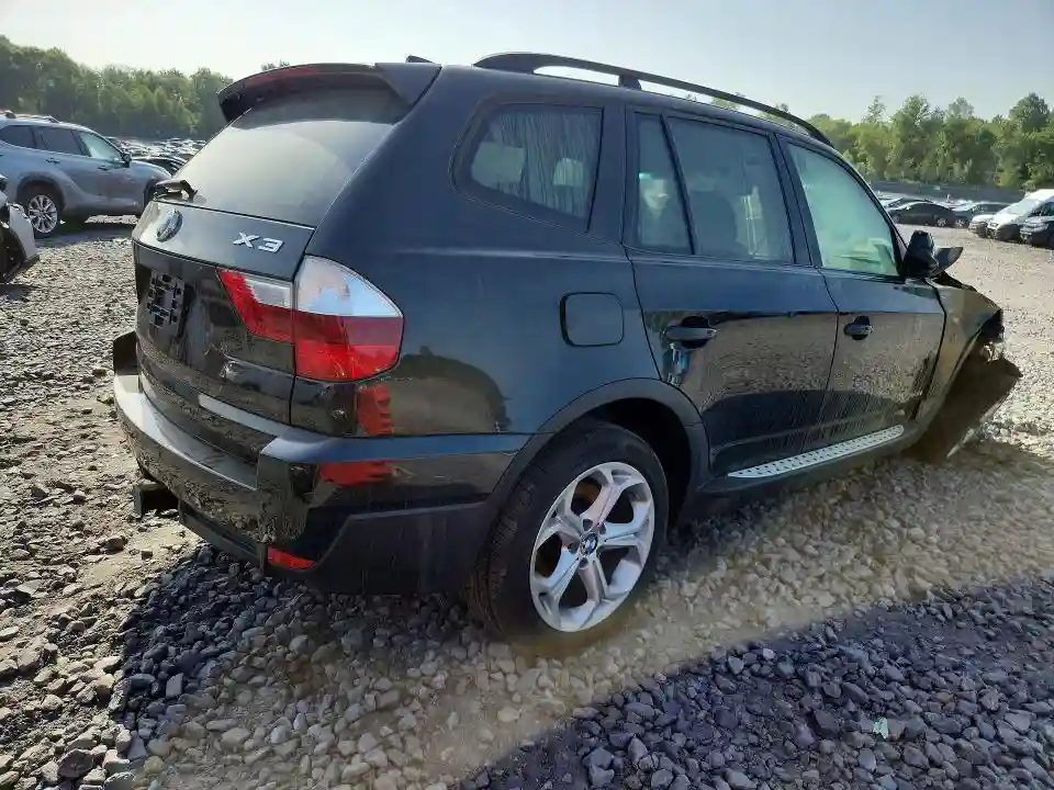 WBXPC9C45AWJ31581 2010 BMW X3-2