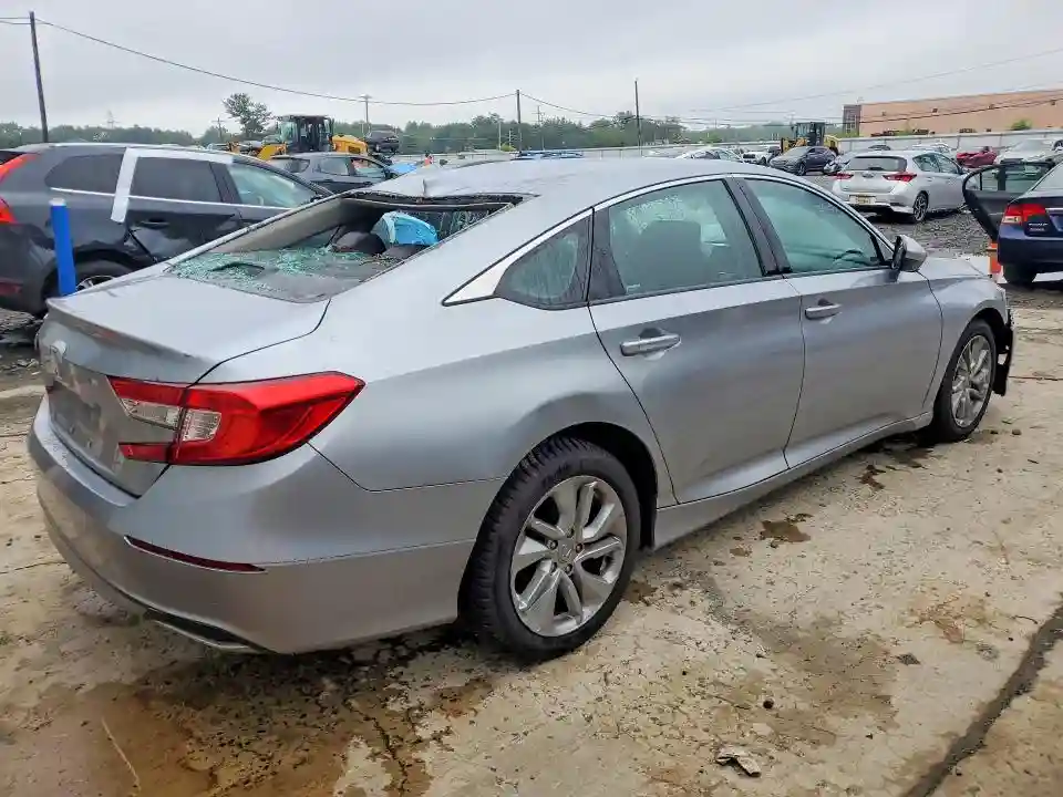 1HGCV1F14KA173863 2019 HONDA ACCORD-2