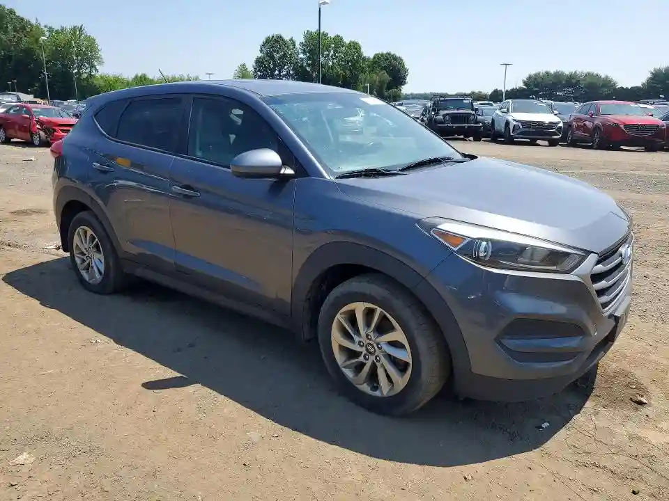 KM8J2CA40JU635324 2018 HYUNDAI TUCSON-3