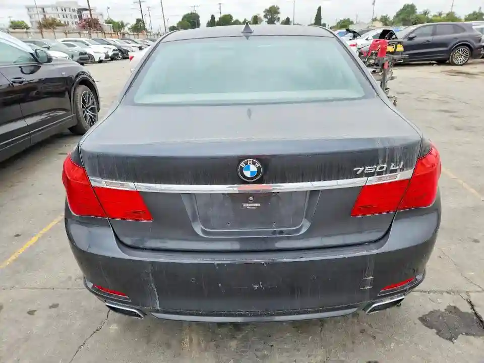 WBAKB8C58CC962572 2012 BMW 7 SERIES-5