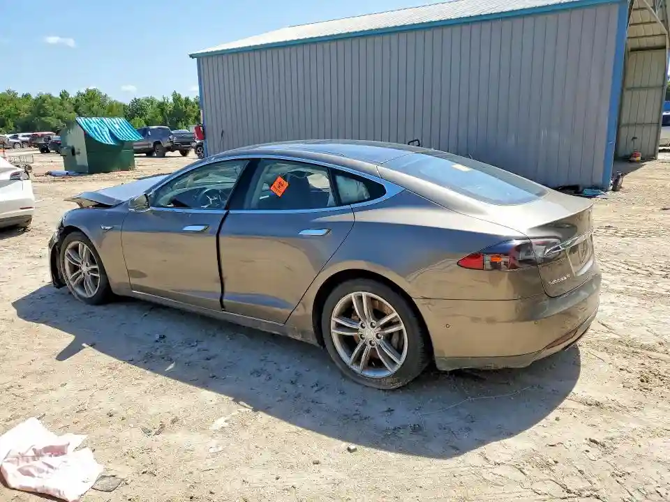 5YJSA1S23FF092306 2023 TESLA MODEL S-1