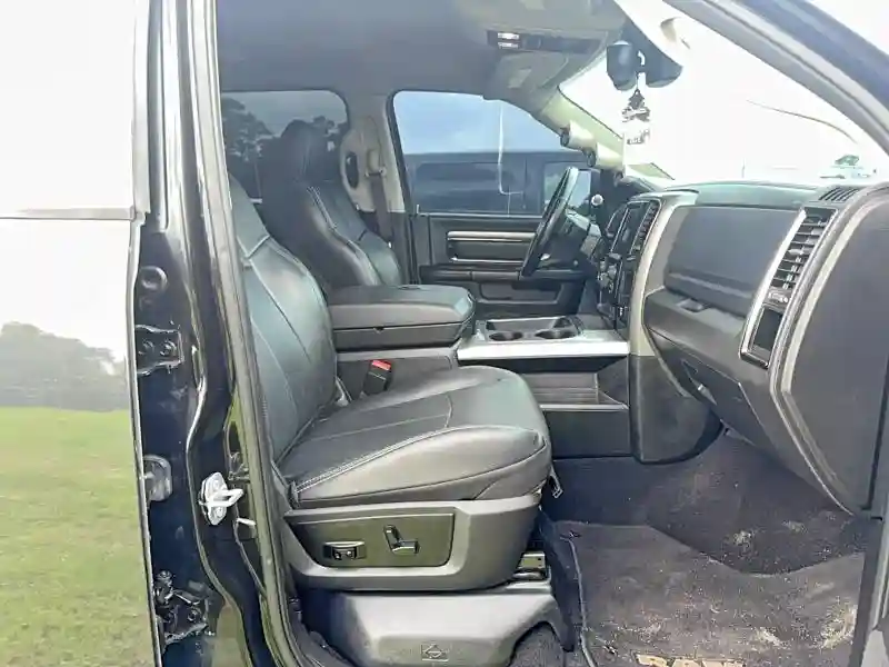 3C6UR5FL8JG367447 2018 RAM 2500-4