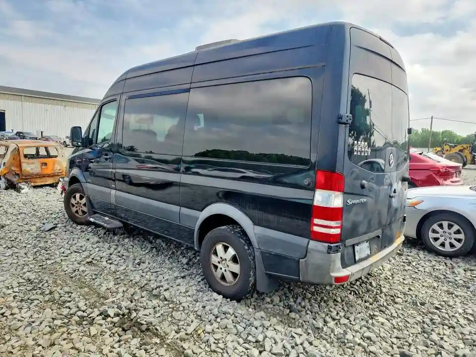 WDZPE7CCXA5478817 2010 MERCEDES-BENZ SPRINTER-1