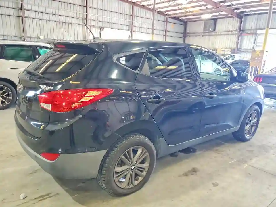 KM8JT3AF1FU111217 2015 HYUNDAI TUCSON-2