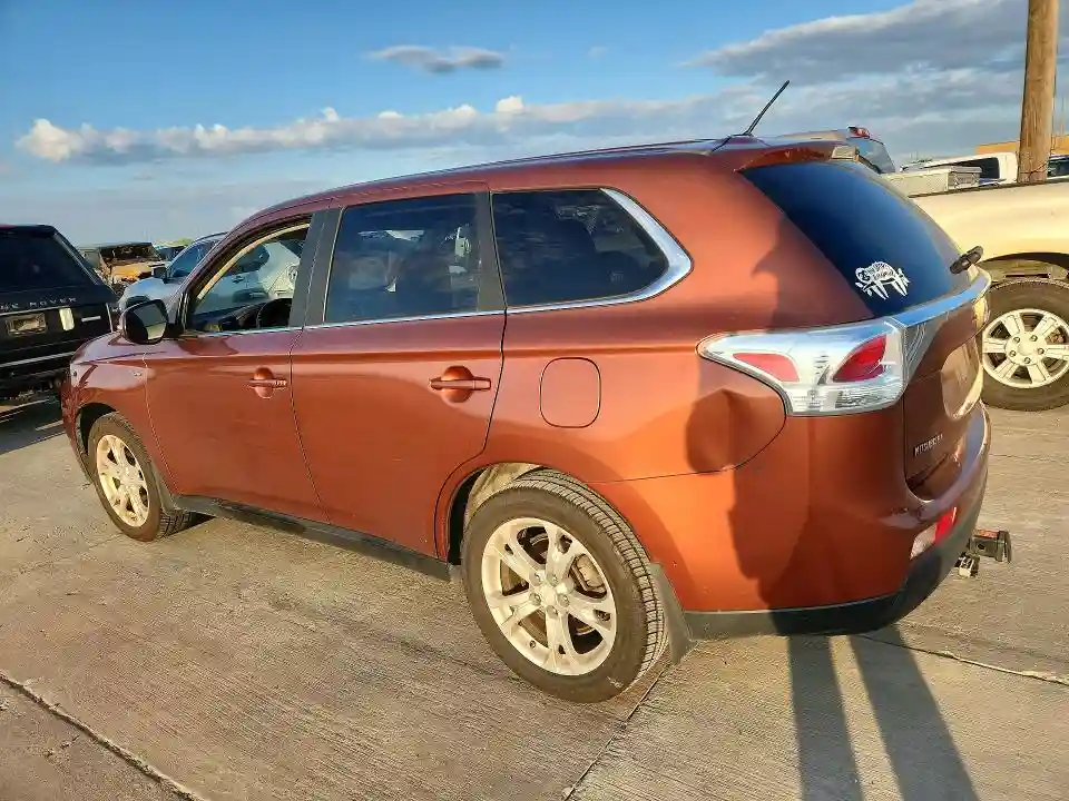 JA4JZ4AX8EZ018787 2014 MITSUBISHI OUTLANDER-1