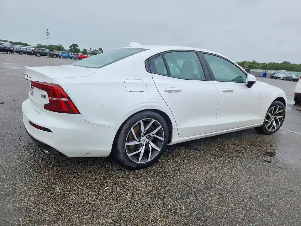 7JRA22TK1LG063600 2020 VOLVO S60-2