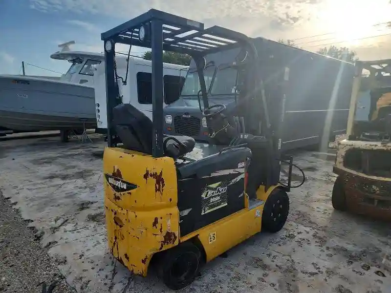 93956 2018 KOMATSU FORKLIFT-3