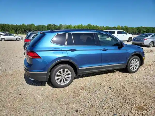 3VV2B7AX8JM167889 2018 VOLKSWAGEN TIGUAN-2