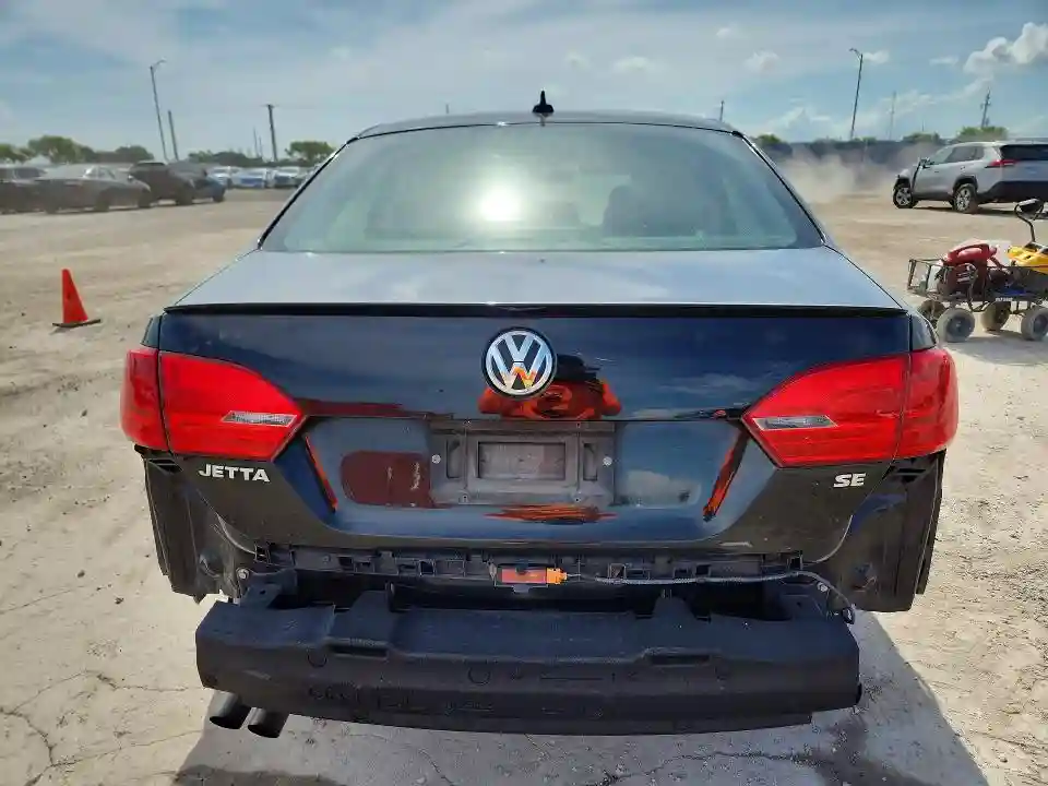 3VWD07AJ9EM434923 2014 VOLKSWAGEN JETTA-5