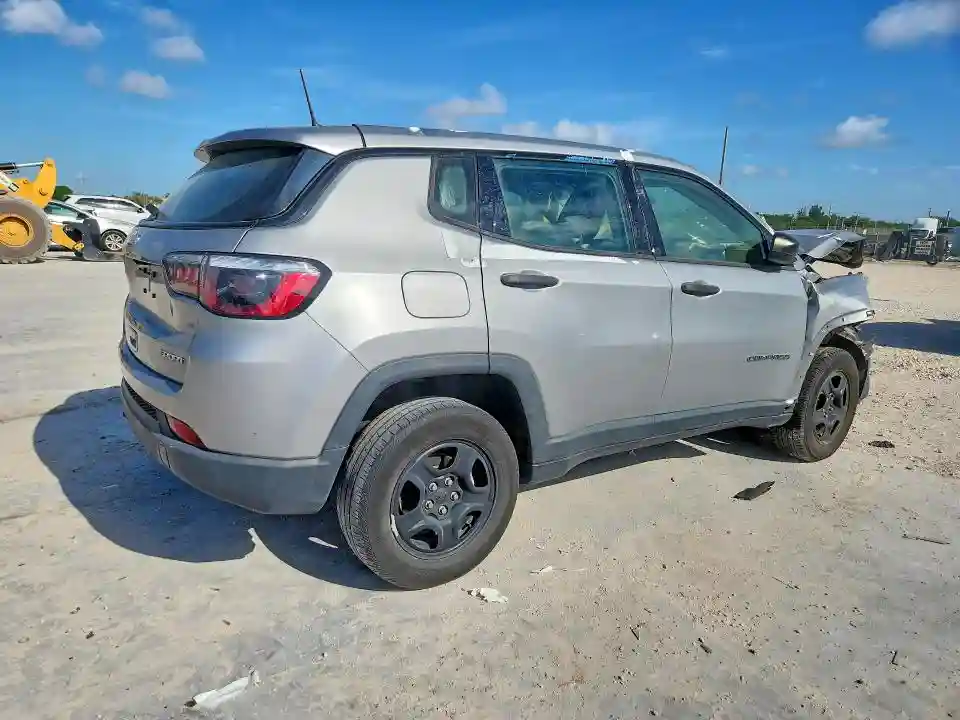 3C4NJDAB1MT554358 2021 JEEP COMPASS-2