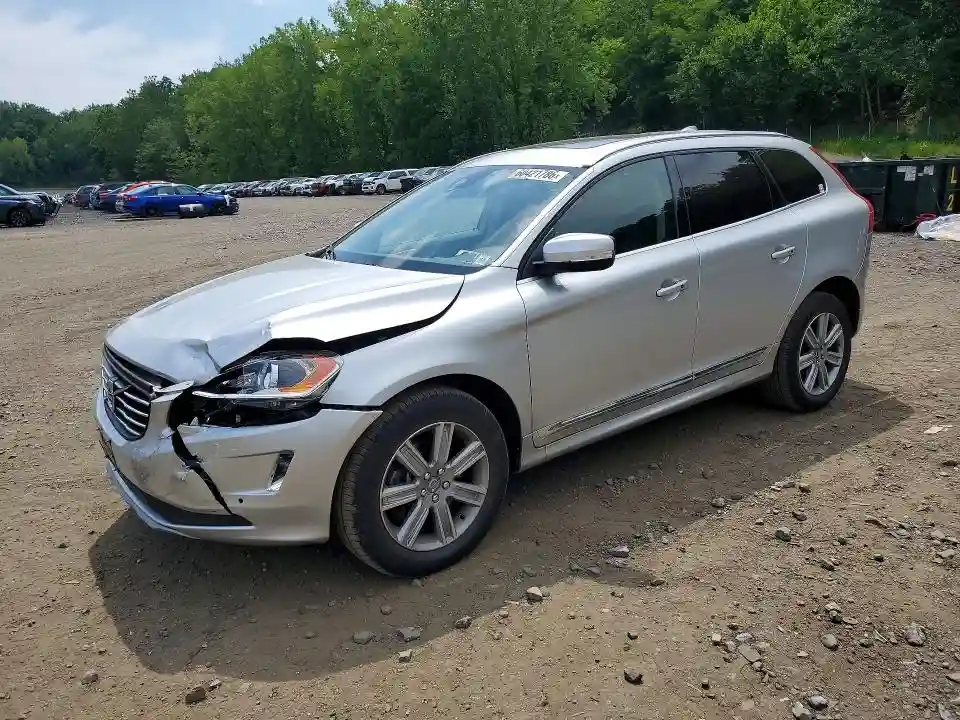 YV4902RKXG2783427 2016 VOLVO XC60-0